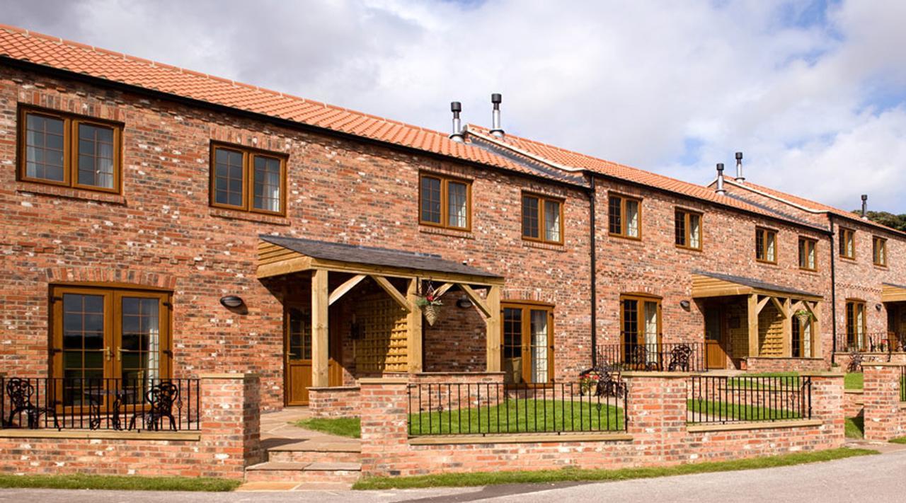 בברלי Red House Farm Cottages מראה חיצוני תמונה